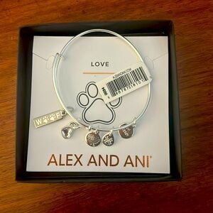NWT Alex and Ani - Woof Duo Charm Bracelet